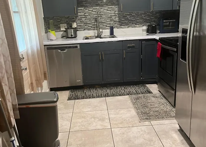 Area Four Bedroom House Tallahassee