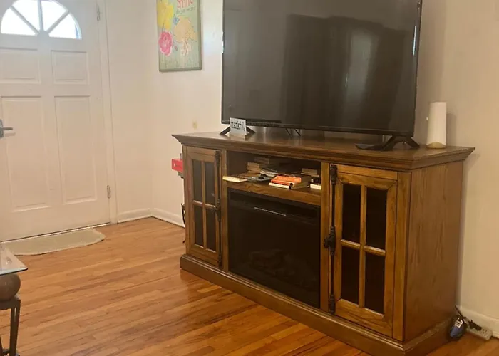 Area Four Bedroom House Tallahassee